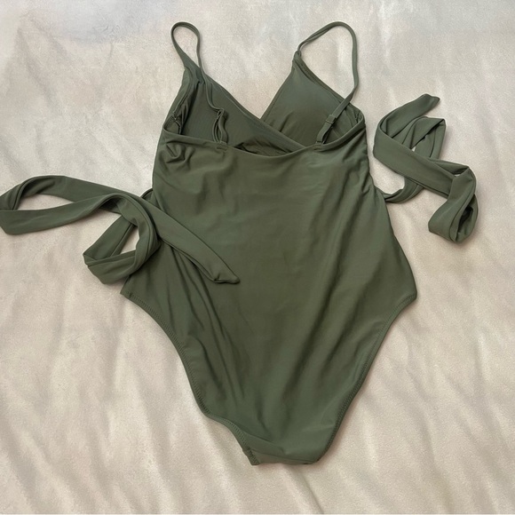 Aerie Olive Green Wrap Full Coverage One Piece Swimsuit 3584 - Picture 5 of 7